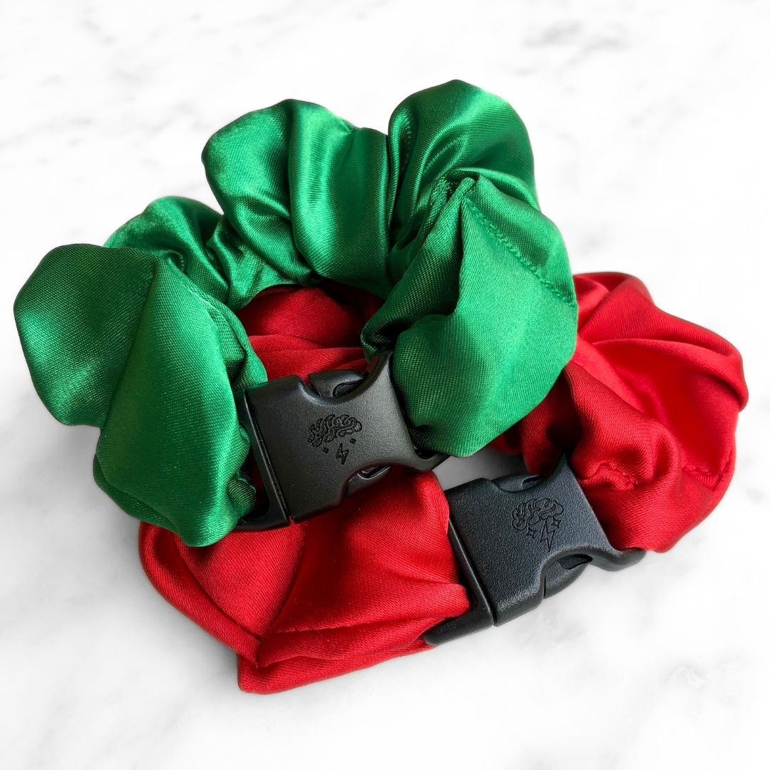 Jolly Duo - 2-Pack Christmas Holiday Buckle Scrunchies - No Snagging, No Tangles Buckle Scrunchies by RE.STATEMENT