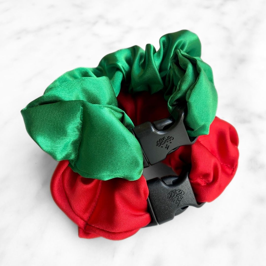 Jolly Duo - 2-Pack Christmas Holiday Buckle Scrunchies - No Snagging, No Tangles Buckle Scrunchies by RE.STATEMENT